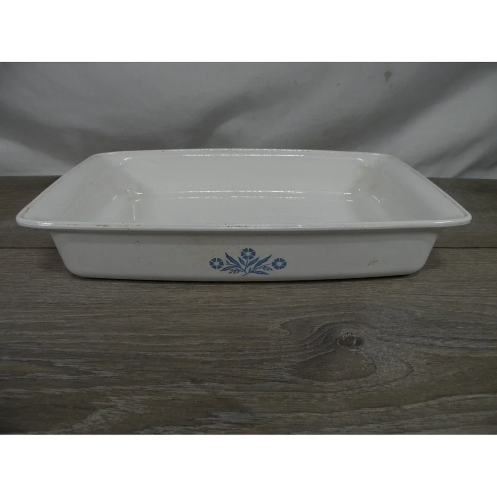 Vintage Corning Ware P-332 2 Qt Blue Floral Casserole Baking Dish USA